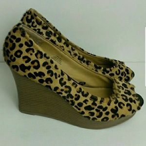 Leopard Print Calf Hair Wedges size 7
